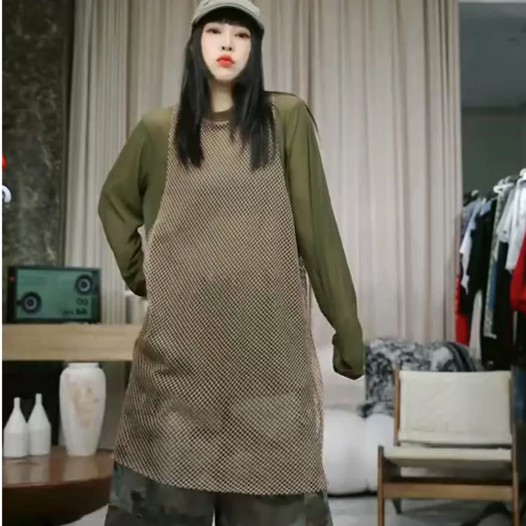 infobyfive2025秋冬女士无袖网格圆领背心裙马夹裙四店NF0507038