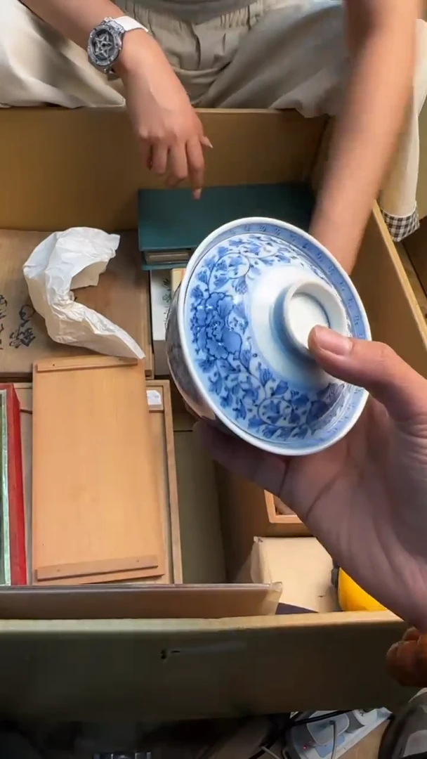 瓷片自**漫8888888888     283