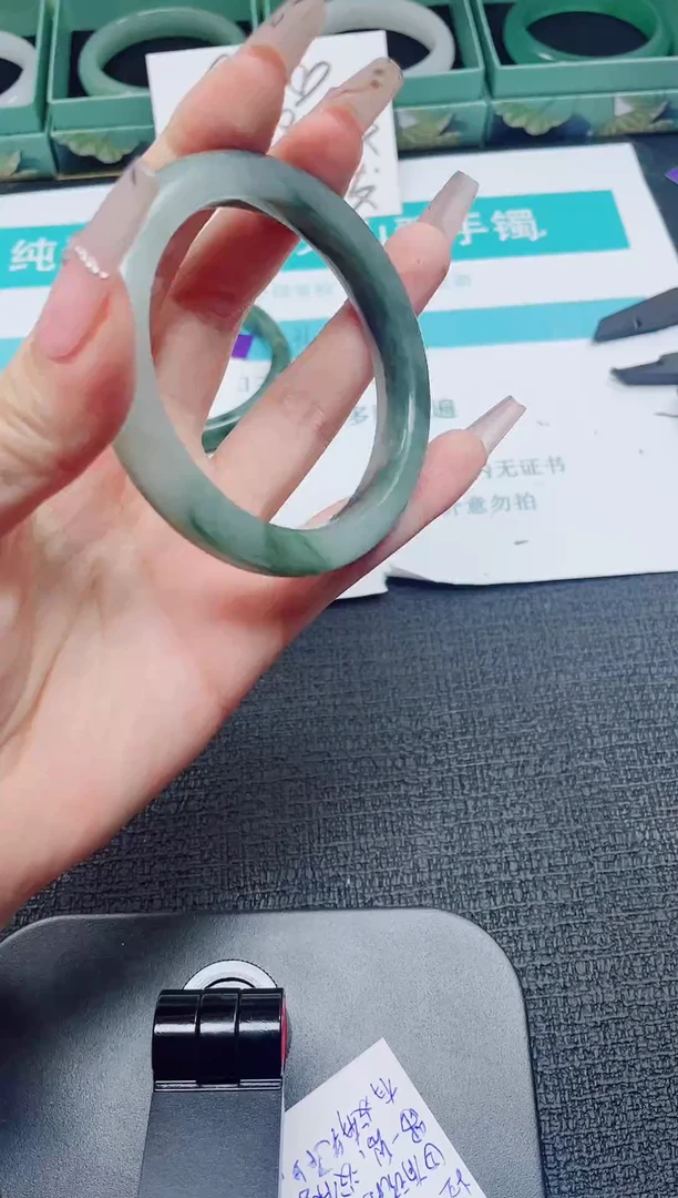 未镶嵌手镯石英质玉33-60