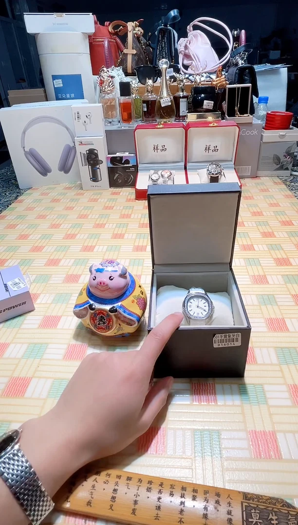 瓷片瓷器 库房到期 全部地板价@@1