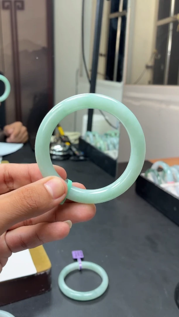 未镶嵌手镯翡翠清秀款蓝绿低  2号   圆条 55-56圈口