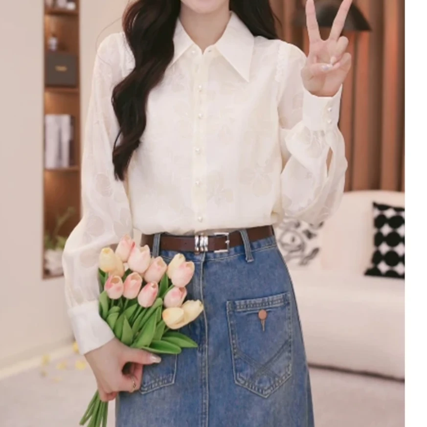 法式轻熟别致高级感翻领长袖衬衫女2025夏季新款设计小众宽松上衣
