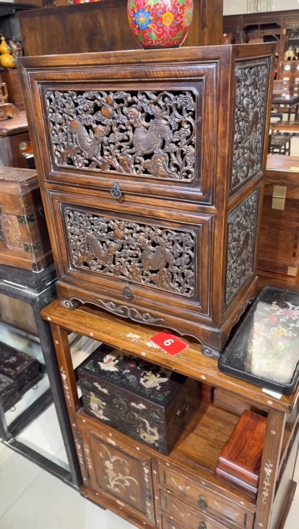 木黄花梨麒麟翻透雕门柜1680...88888