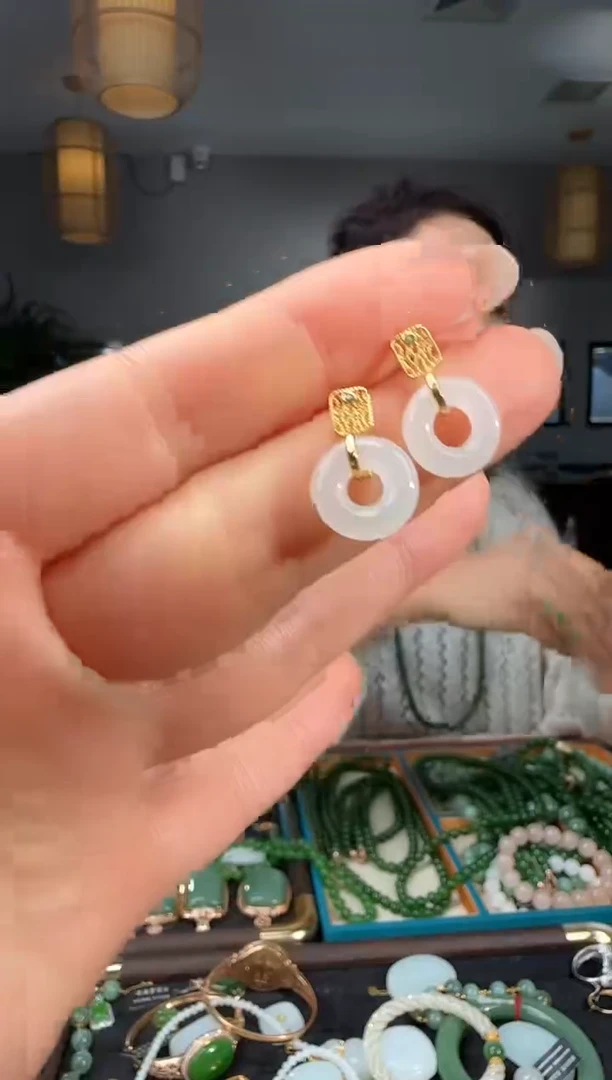 银S925镶嵌和田玉耳饰1