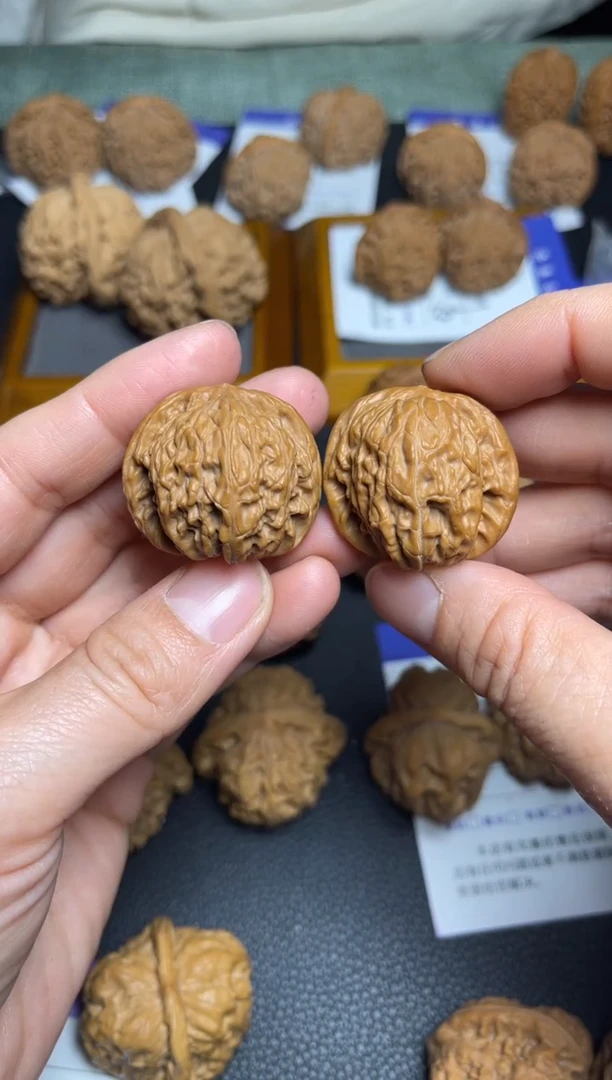 【闪购商品】桃核把件磨盘全品 33 孟