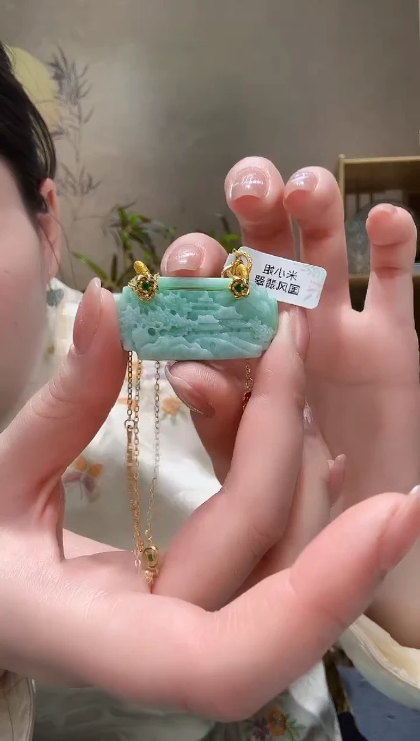 【闪购商品】翡翠颈饰未镶嵌吊坠