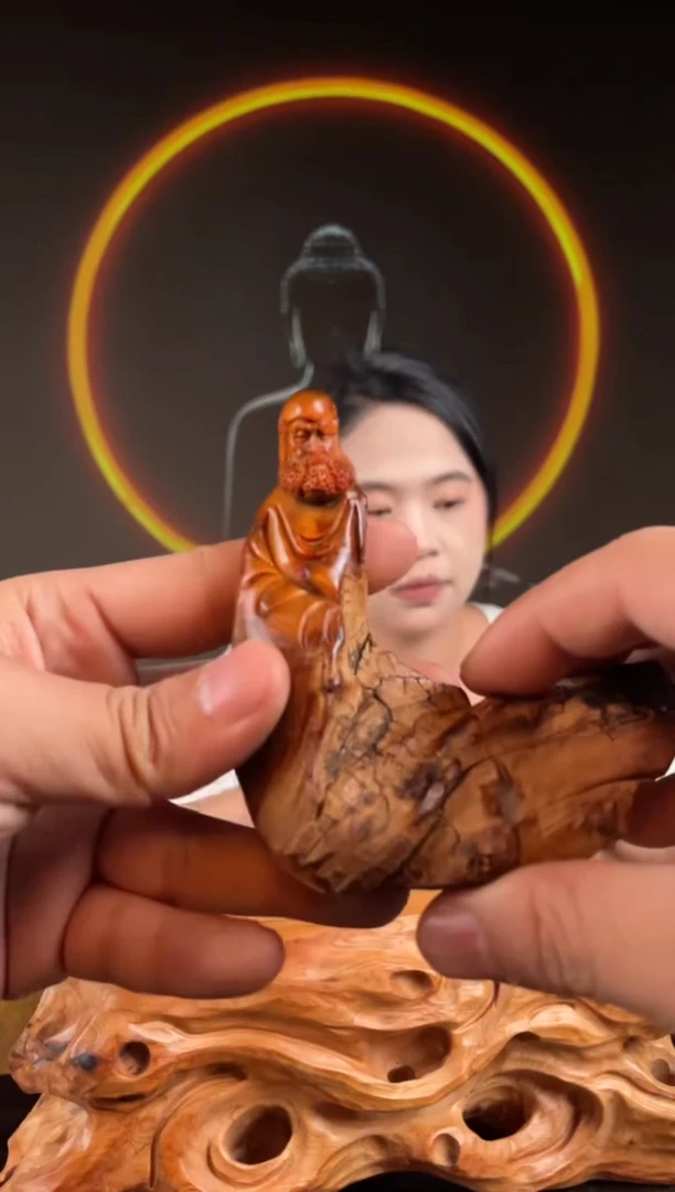 柏木（崖柏）手工摆件,先抢先得 编号:311