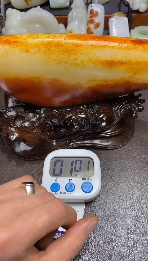 未镶嵌和田玉摆件冠****.和田玉