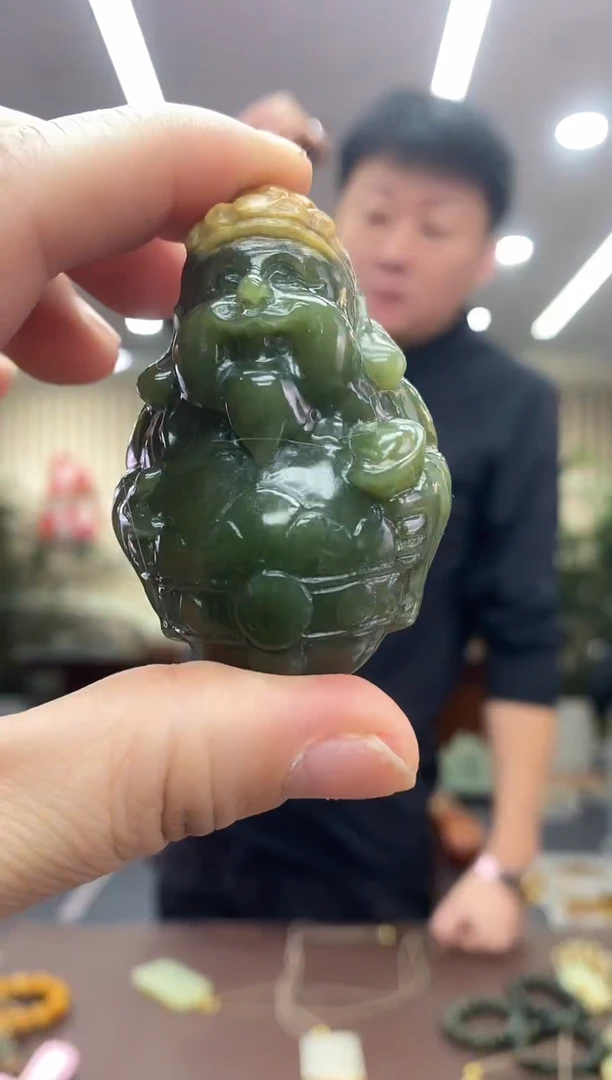 未镶嵌透闪石质玉把件手把