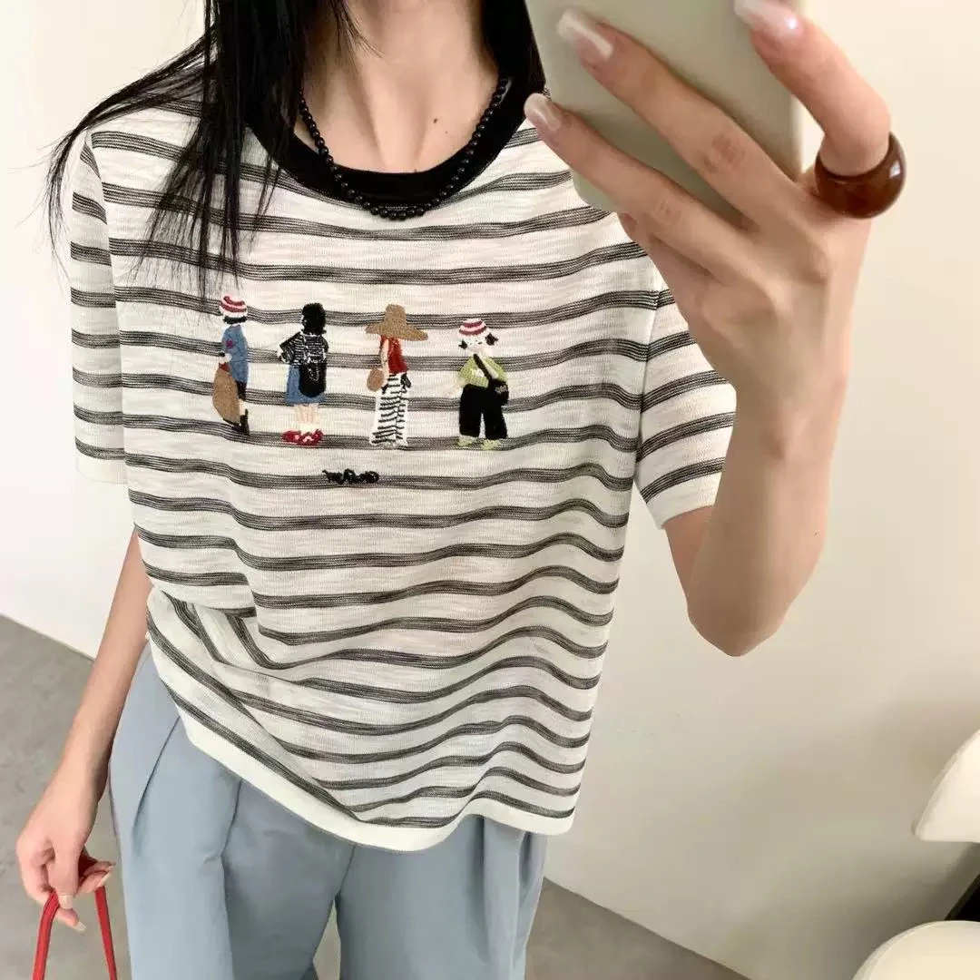 夏季新品【四大美人】圆领套头卡通刺绣宽松条纹短袖T恤衫 35095