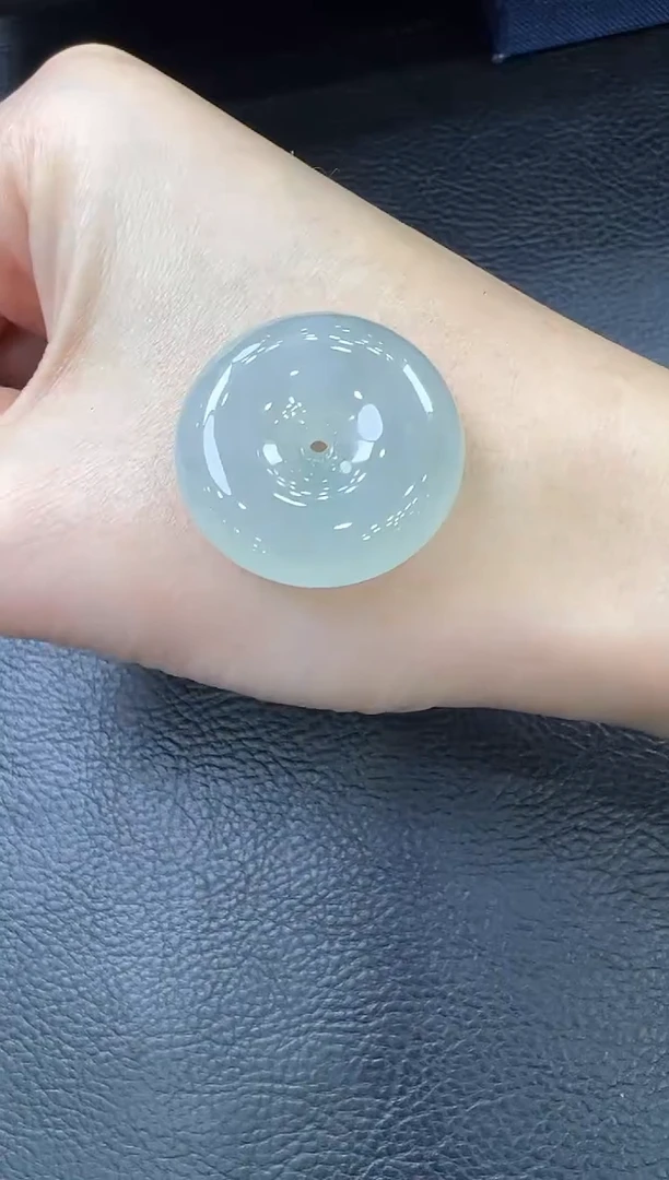 【闪购商品】翡翠挂件未镶嵌平安扣