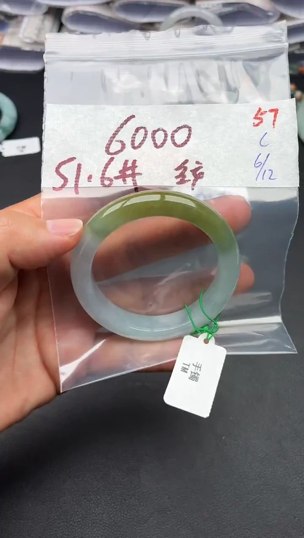 未镶嵌定制翡翠毛货需精细抛光多样性发1件57