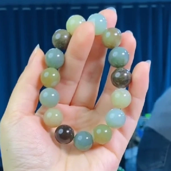 精美多宝和田玉圆珠卡14mm手串（多样性发货，拍一发一）