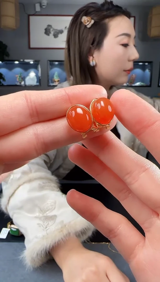 【闪购商品】南红玛瑙耳钉银S925镶嵌1