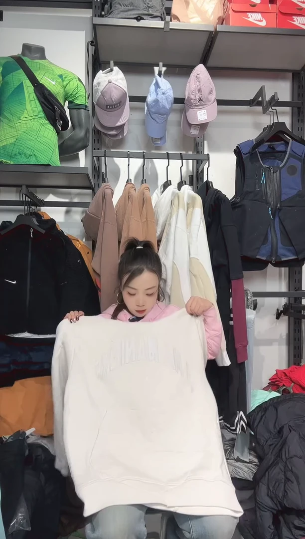 1471 编码 瑕疵款直播间过款为准 尺码   170