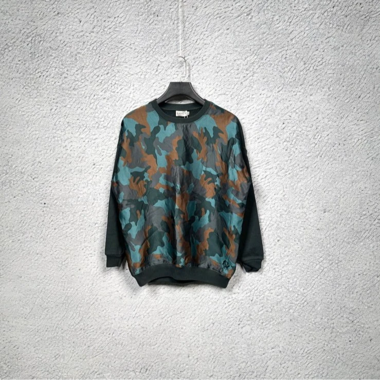 99新 MONCLER  蒙口/盟可睐 迷彩暗纹小Logo套头XS