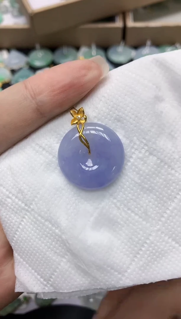 颈饰18K金镶嵌翡翠11111111