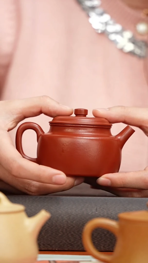 【闪购商品】紫砂茶壶朱泥光素德钟140cc