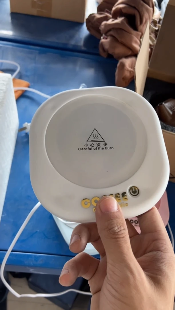 无运费险有瑕疵的摄影的产品有使用过的痕迹有点脏介意勿拍