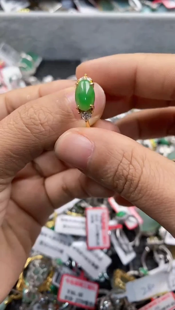 银S925镶嵌戒指翡翠 222       1