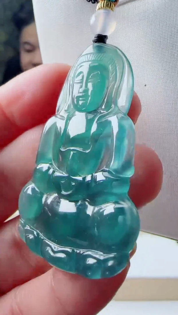 【闪购商品】翡翠颈饰未镶嵌多样性随机发其一