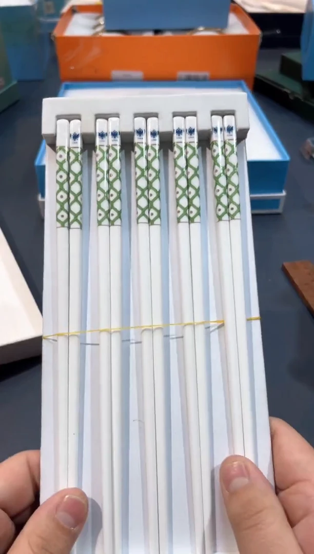 【闪购商品】碗K413 全场正品，京东包邮