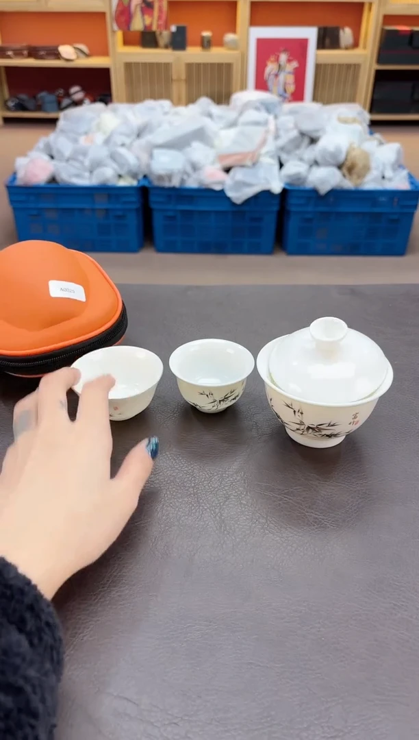 【闪购商品】摆件瓷SC1111111111111