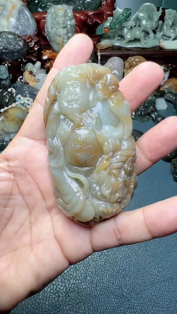 未镶嵌和田玉把件-