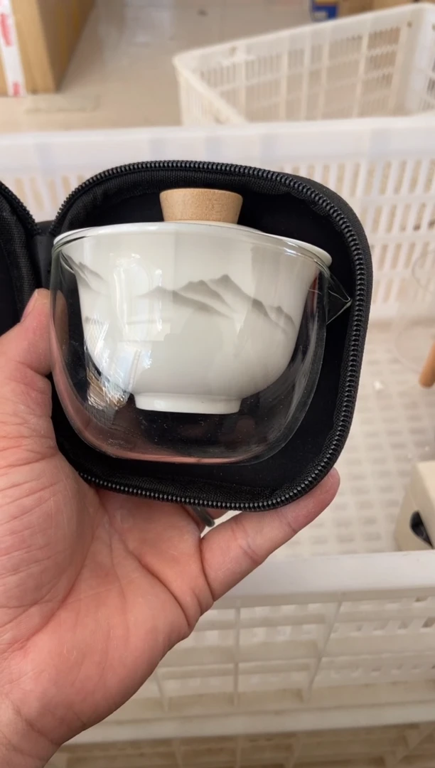 杯无运费险有瑕疵的摄影的产品有使用过的痕迹有点脏介意勿拍杯