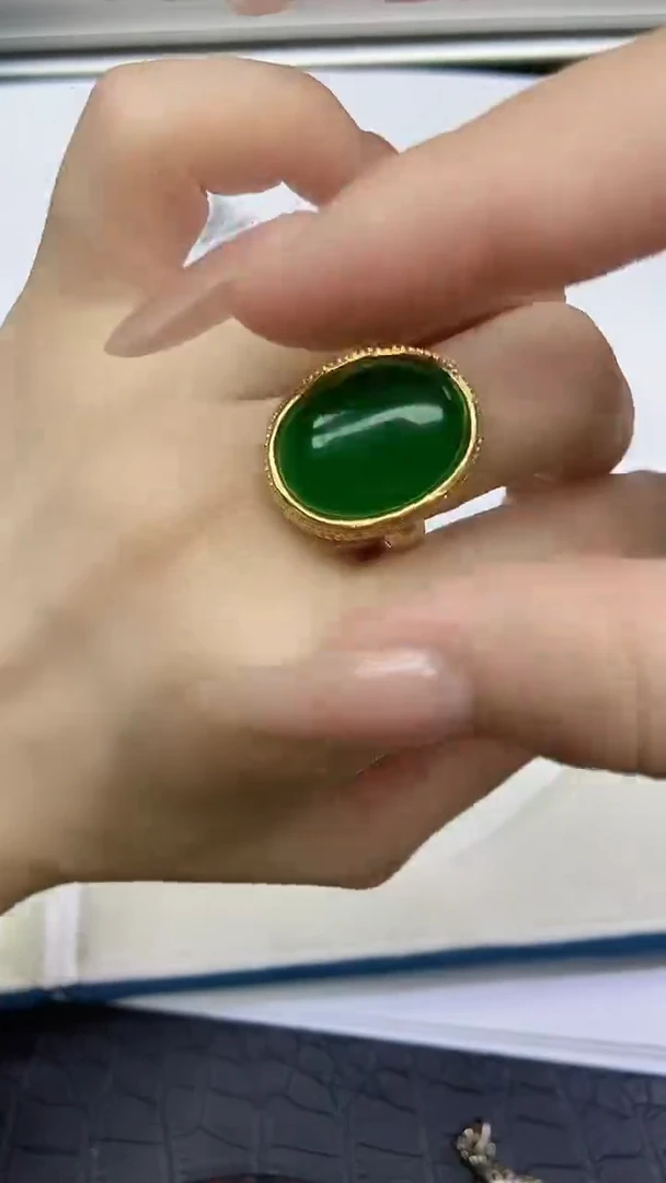 未镶嵌戒指翡翠翡翠满绿大蛋面戒指H004