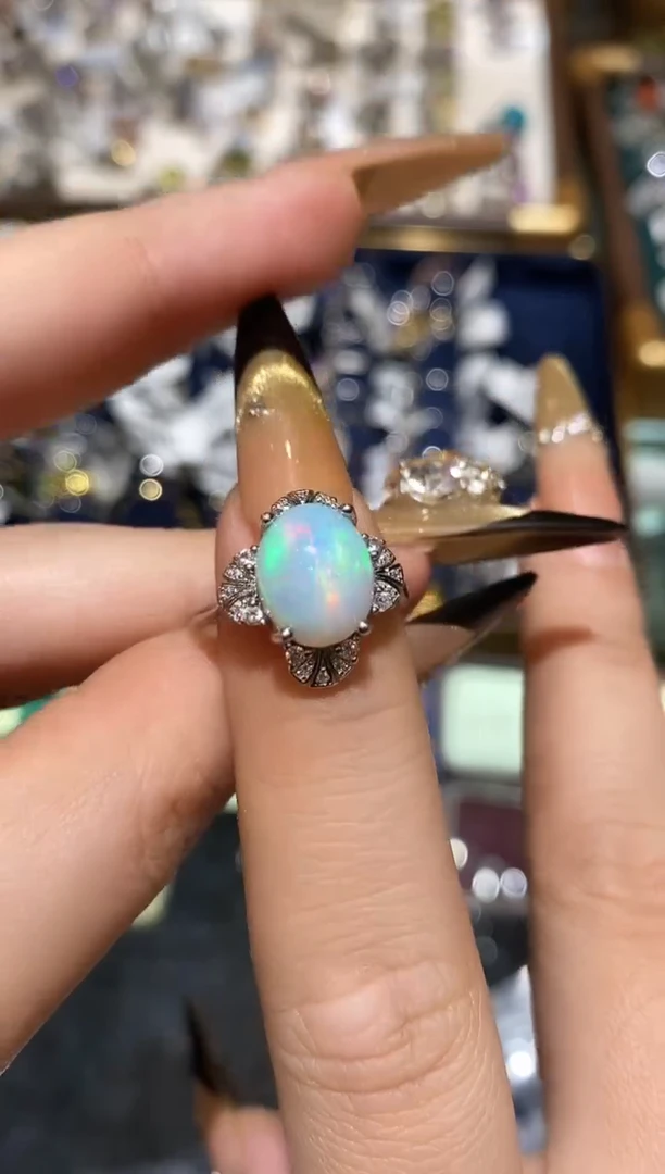 银S925镶嵌欧泊戒指楚楚珠宝中古甄选不退换