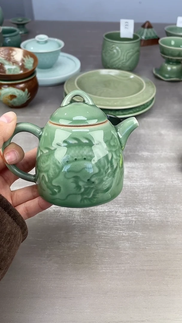 青瓷仓储清仓福利微微暇