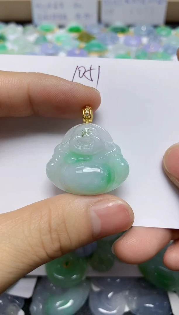 翡翠未镶嵌颈饰天然缅甸翡翠A货