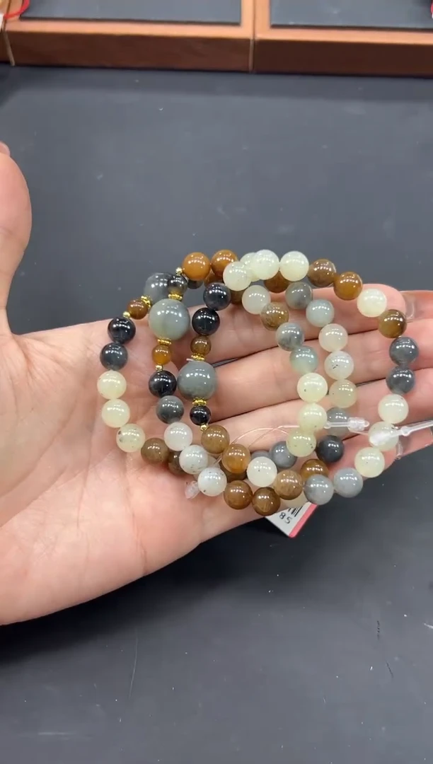 【闪购商品】和田玉手链未镶嵌若羌微色差卡8手串多样性发货
