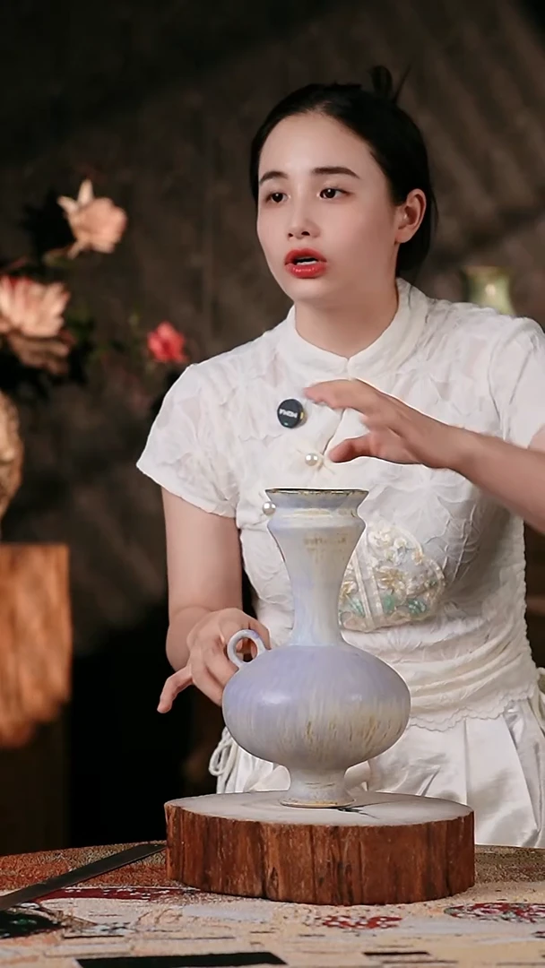 景德镇高温陶瓷花瓶默认微瑕口径：9高度：26