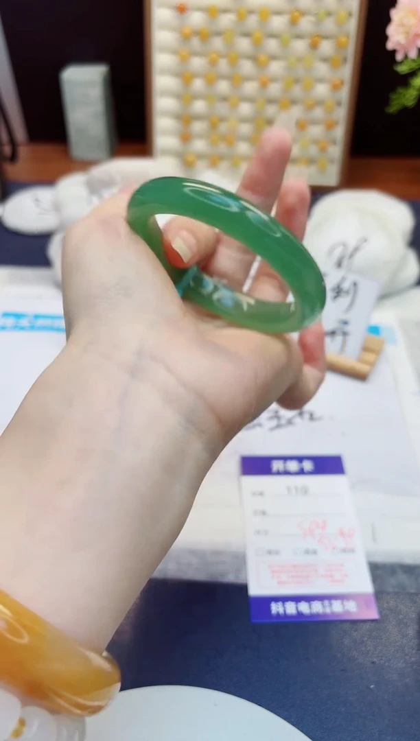 未镶嵌手镯石英质玉110-东陵玉-圈口54
