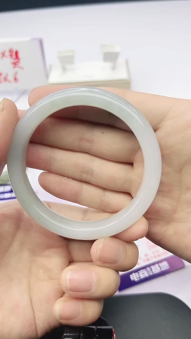 未镶嵌手镯石英质玉65-59/60/61