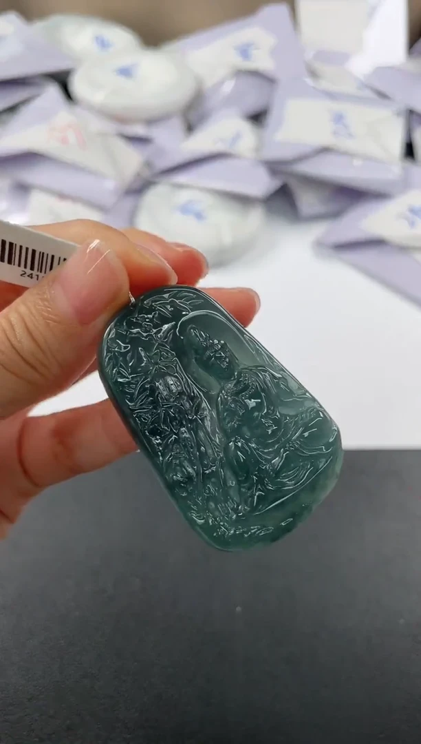 翡翠未镶嵌颈饰基地发货H 5409