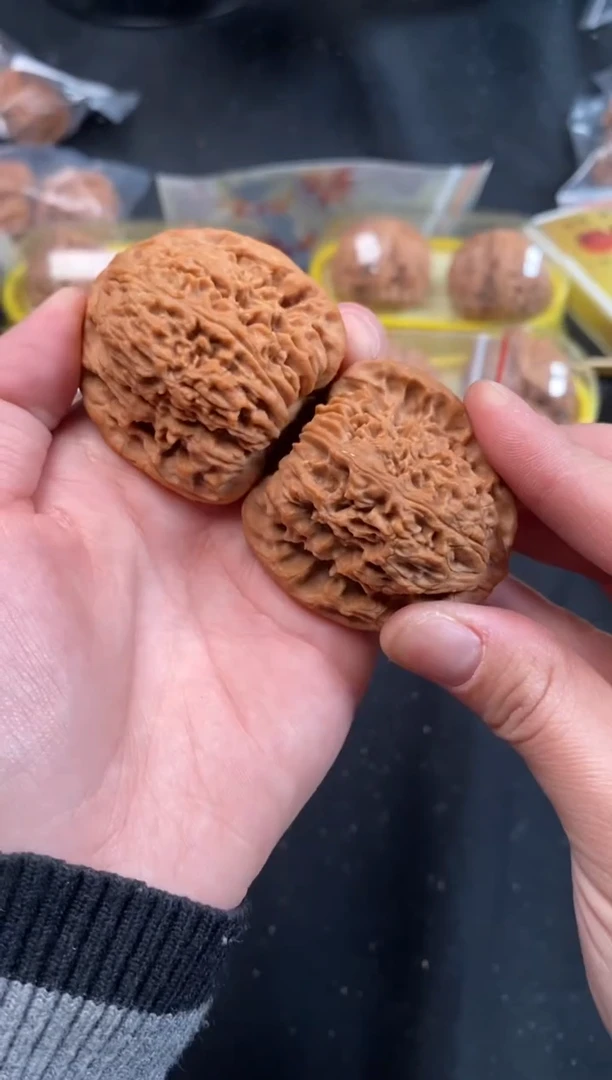 把件文玩核桃南疆石42尺Z583