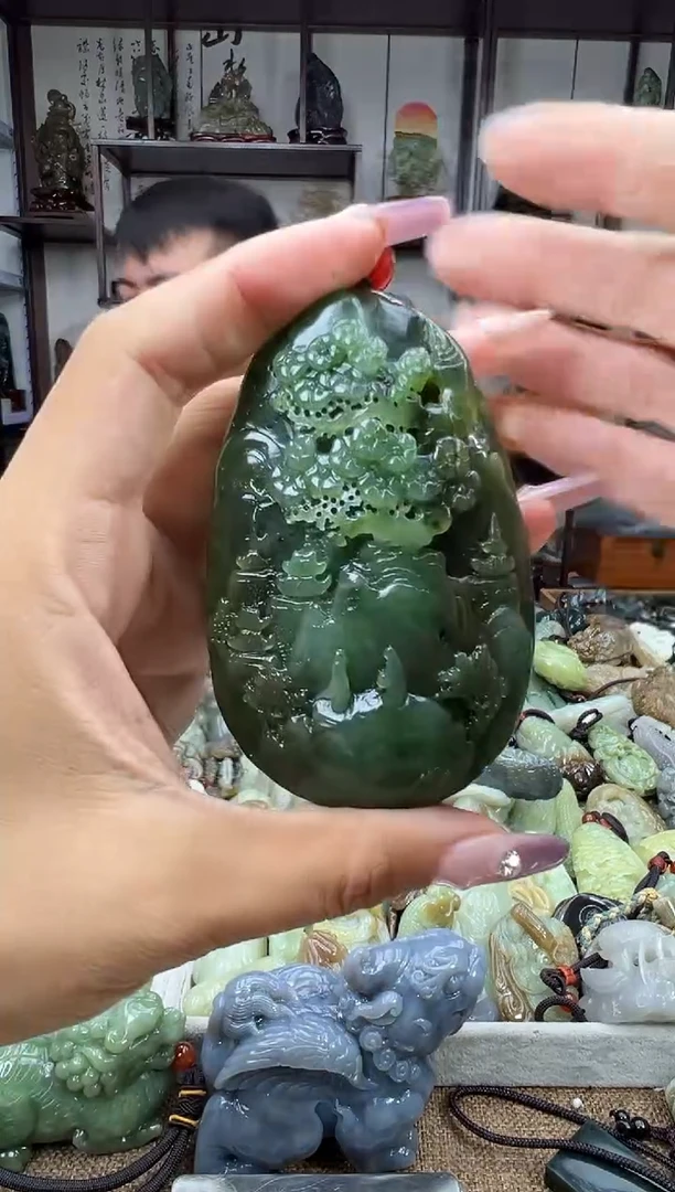 未镶嵌和田玉把件1