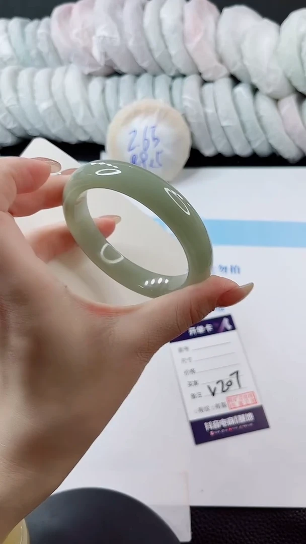 未镶嵌手镯石英质玉多样性发货V207