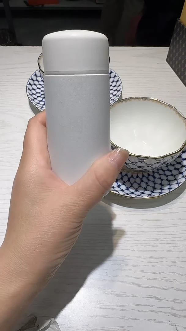 瓷片生活的本意就是开心@@1