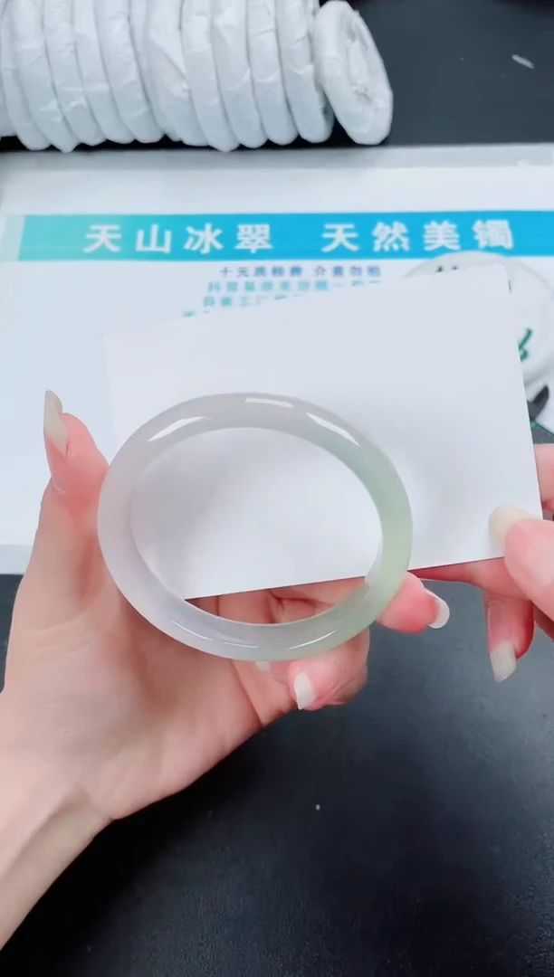 【闪购商品】石英质玉手镯未镶嵌315-57