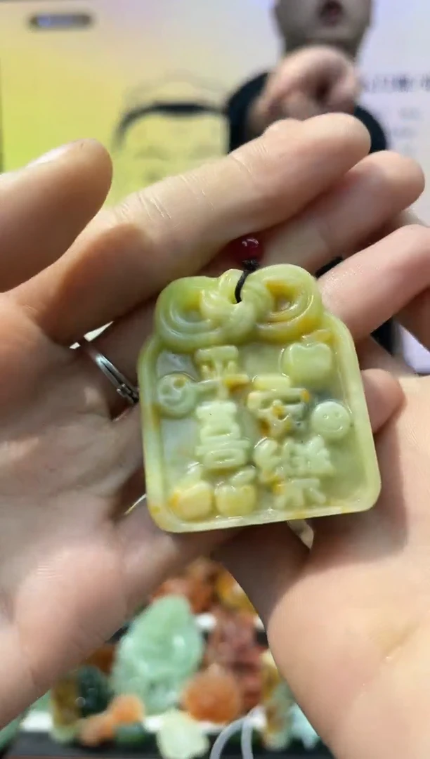 【闪购商品】岫玉吊坠未镶嵌·多样性发货*拍一发一