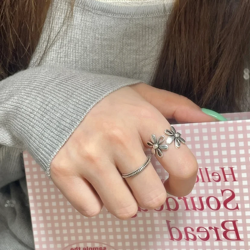 小众设计复古镂空花朵甜美气质轻奢高级感个性百搭时尚麻花开口戒