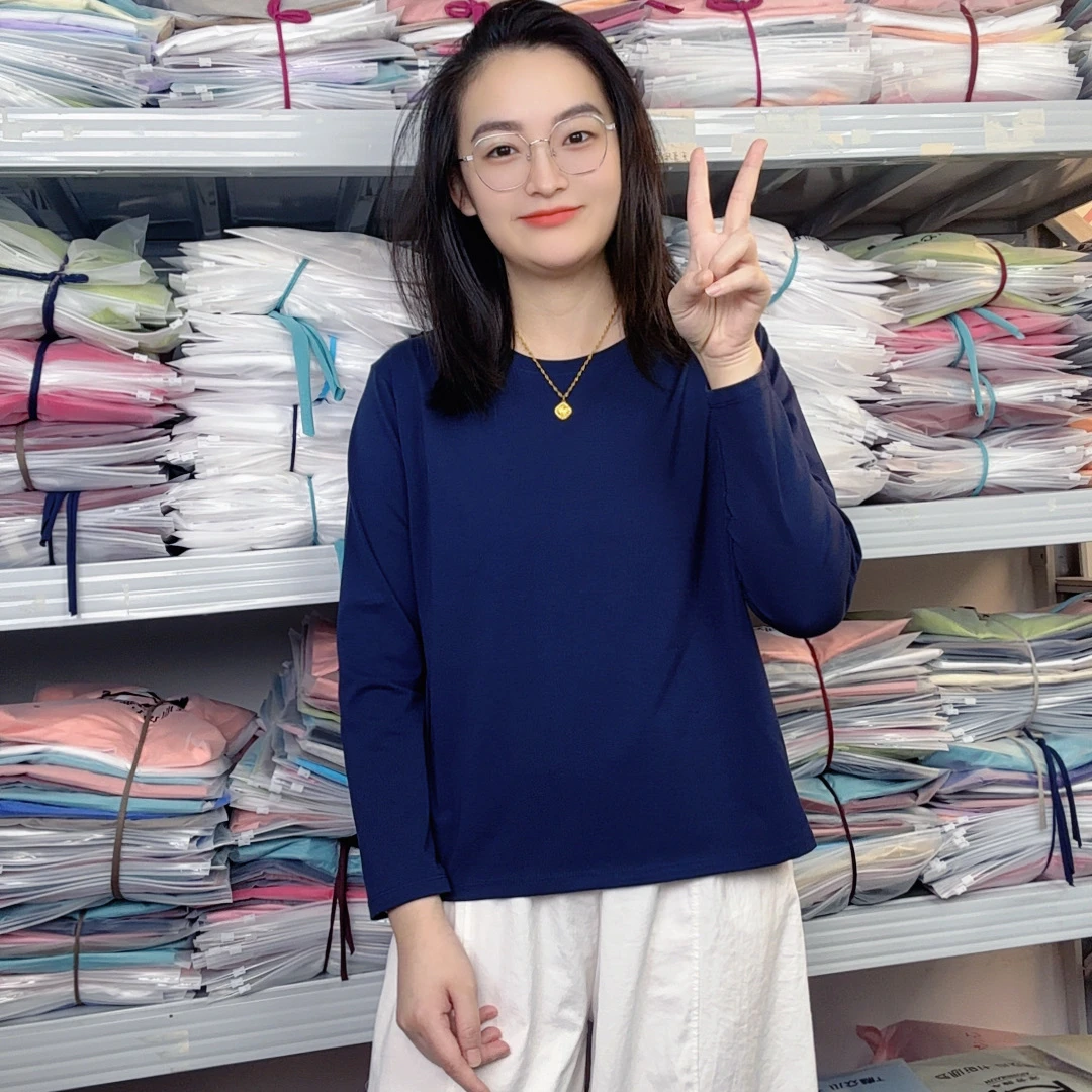 藏青色长袖2025新款秋冬打底衫内搭外穿宽松舒适中式极简纯色女款