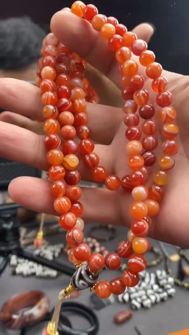 玛瑙/玉髓06未镶嵌-06022 多样性发其一