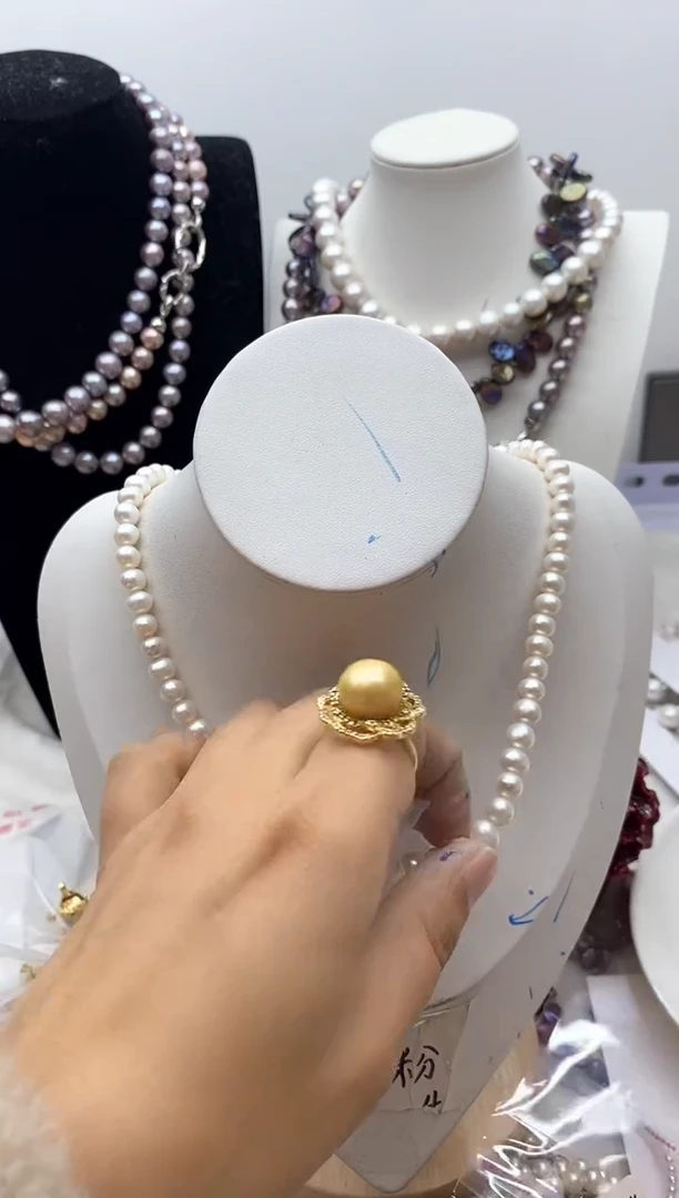 【闪购商品】淡水珍珠颈饰钛钢187