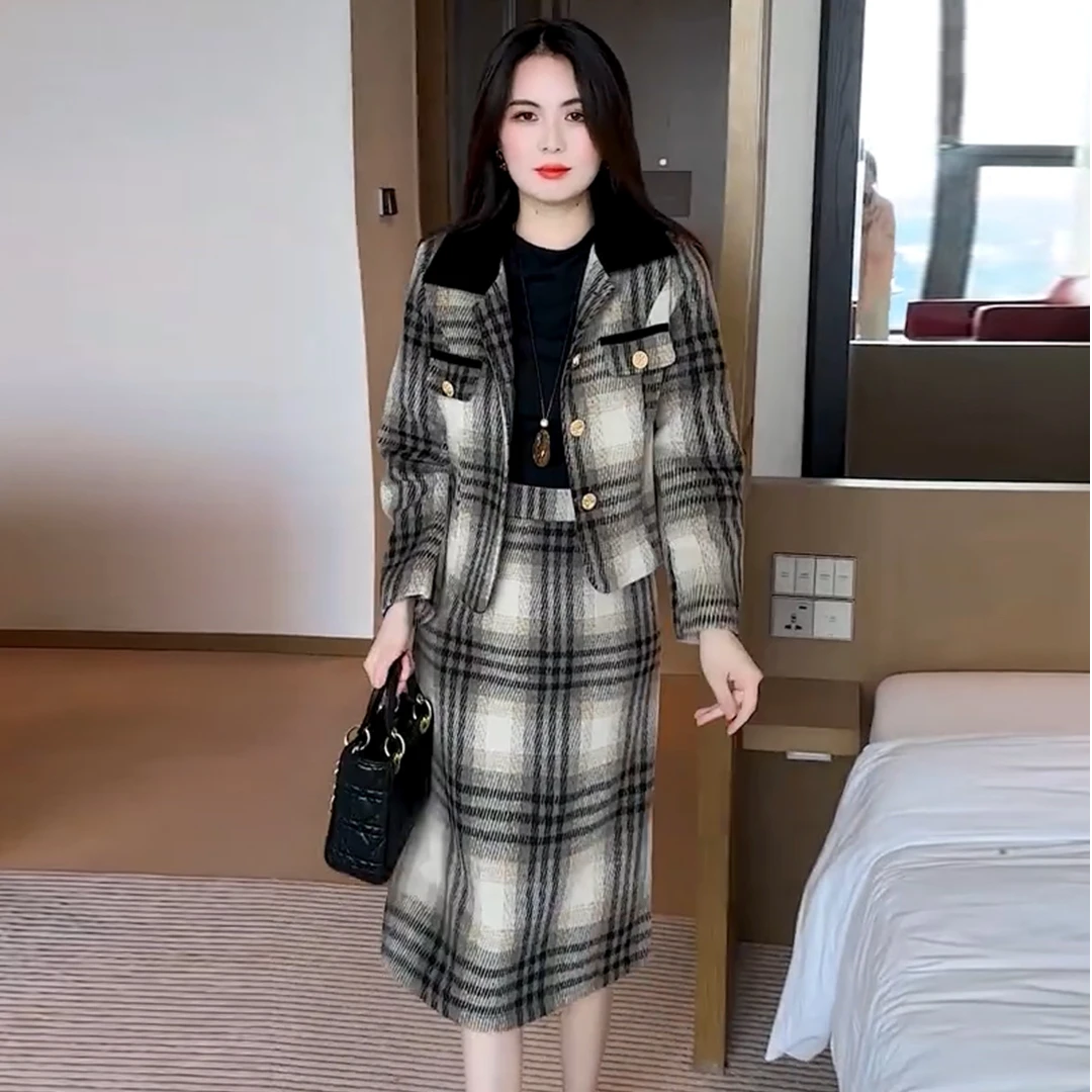 时尚格子套装裙女2025秋冬新款洋气显瘦短款外套连衣裙气质两件套
