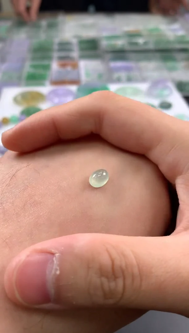 【闪购商品】定制翡翠未镶嵌翡翠